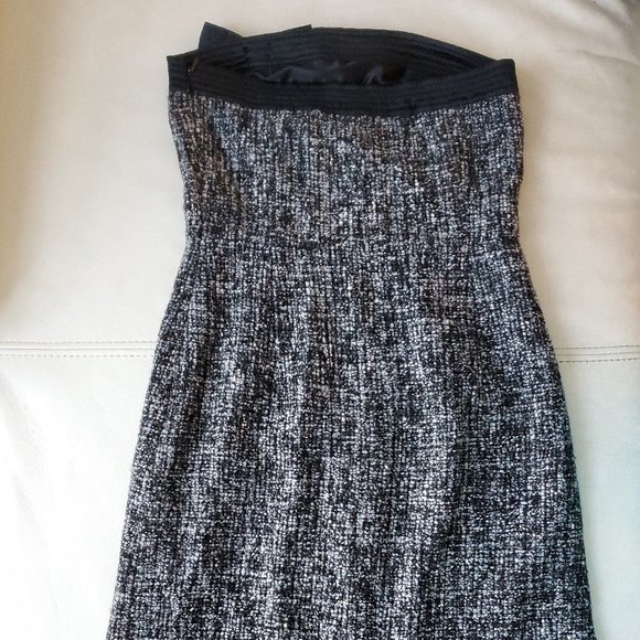 2/40$ Express strapless long dress - Picture 2 of 7